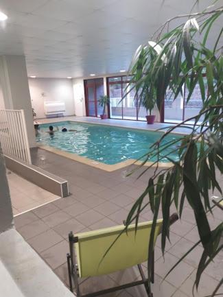 Joli Appartement T2 Dans Residence Avec Piscine, Hammam Et Parking Gratuits การ์กาซอน ภายนอก รูปภาพ