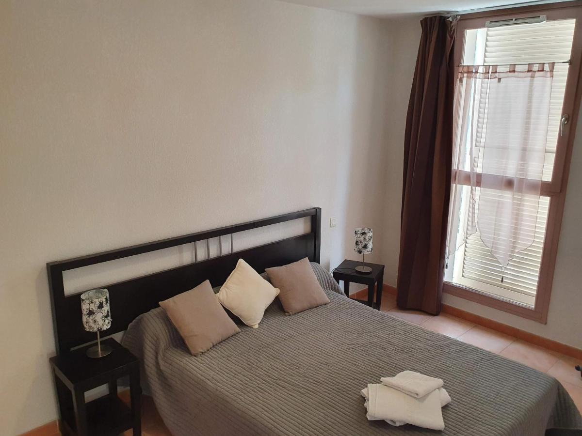 Joli Appartement T2 Dans Residence Avec Piscine, Hammam Et Parking Gratuits การ์กาซอน ภายนอก รูปภาพ
